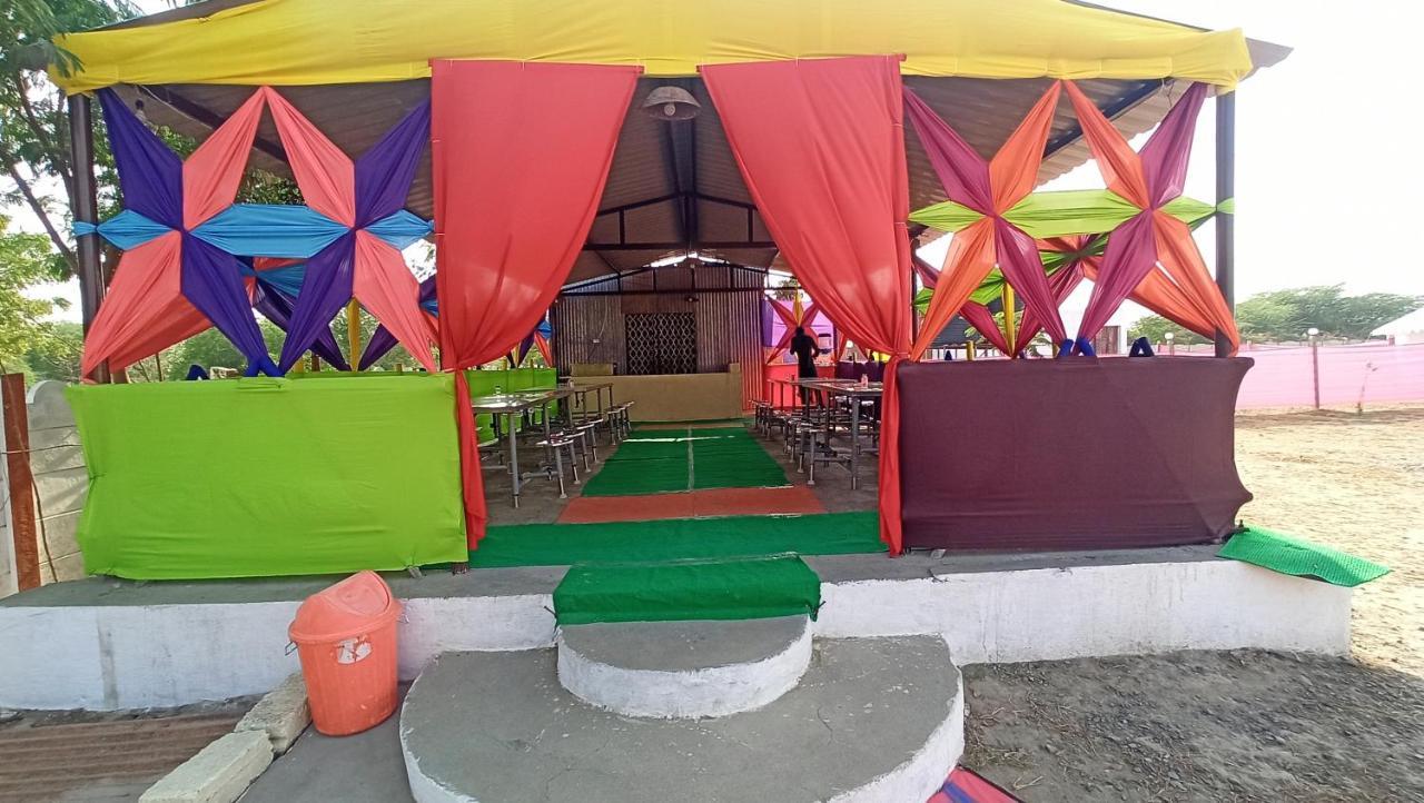 Kutch Classic Resort Camp Dhordo Екстериор снимка