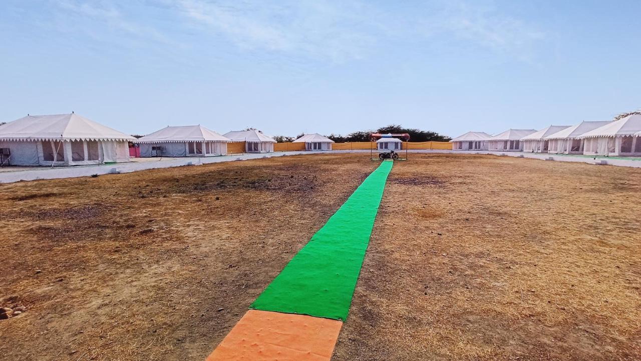 Kutch Classic Resort Camp Dhordo Екстериор снимка