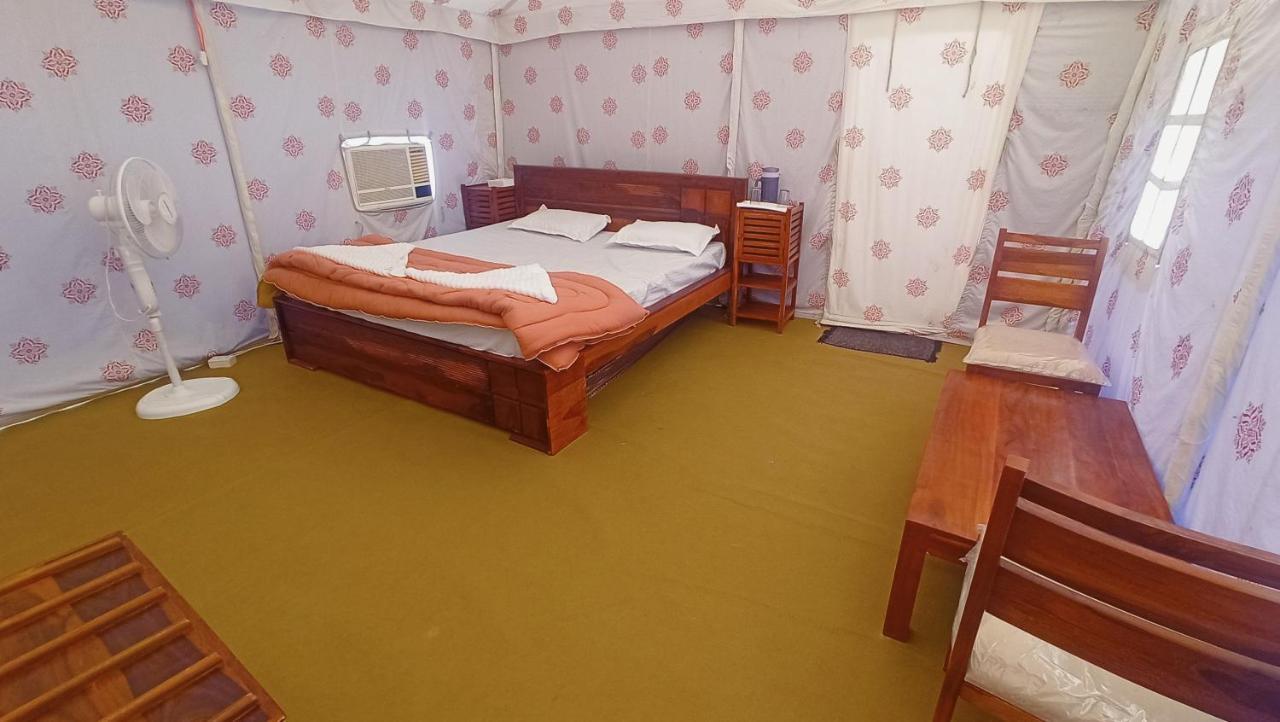 Kutch Classic Resort Camp Dhordo Екстериор снимка