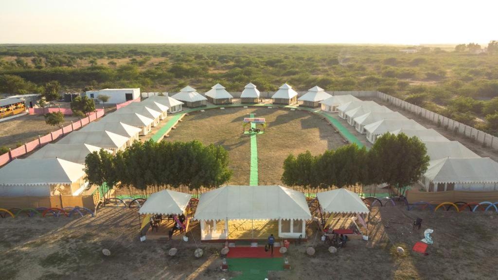 Kutch Classic Resort Camp Dhordo Екстериор снимка