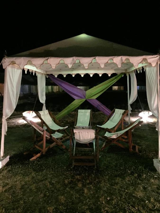 Kutch Classic Resort Camp Dhordo Екстериор снимка