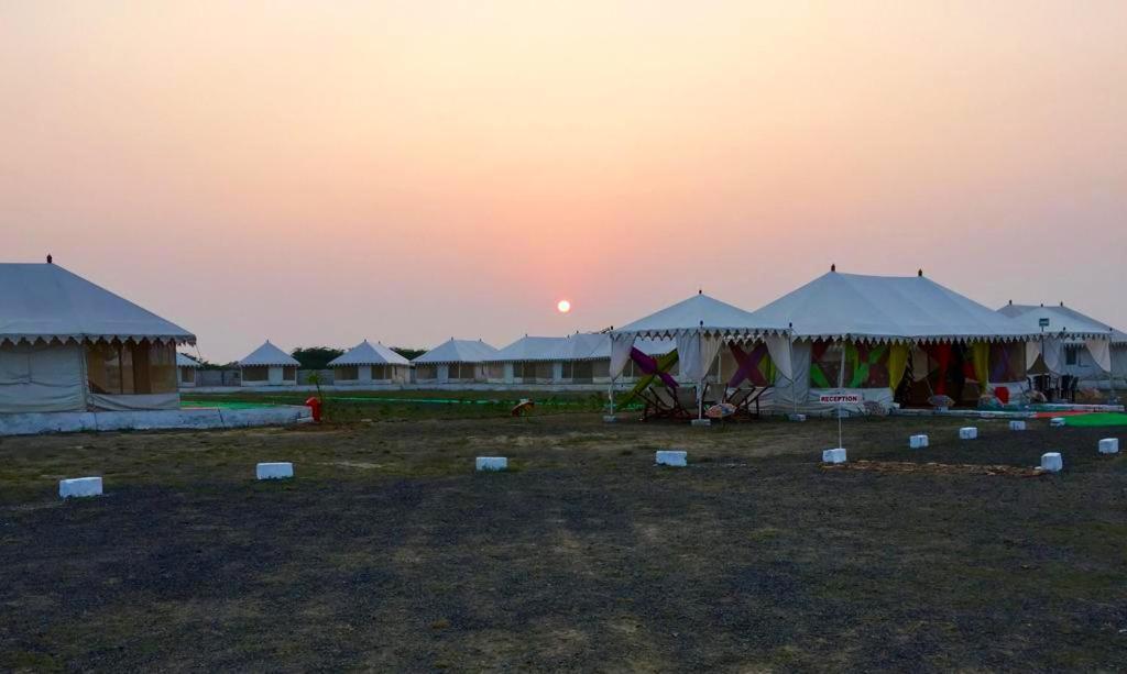 Kutch Classic Resort Camp Dhordo Екстериор снимка